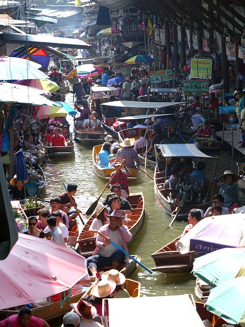 The floating market for tourists in Thailand.