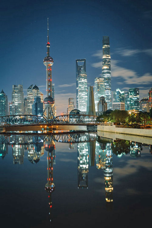 上海の都市部　東方明珠塔